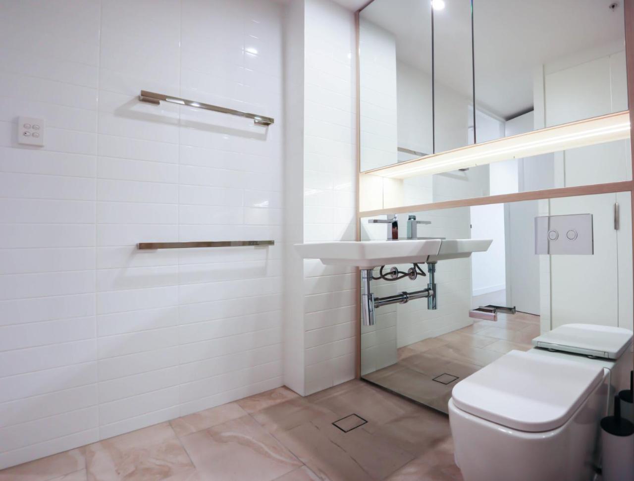 Modern Designers Pad By Serain Residences บริสเบน ภายนอก รูปภาพ