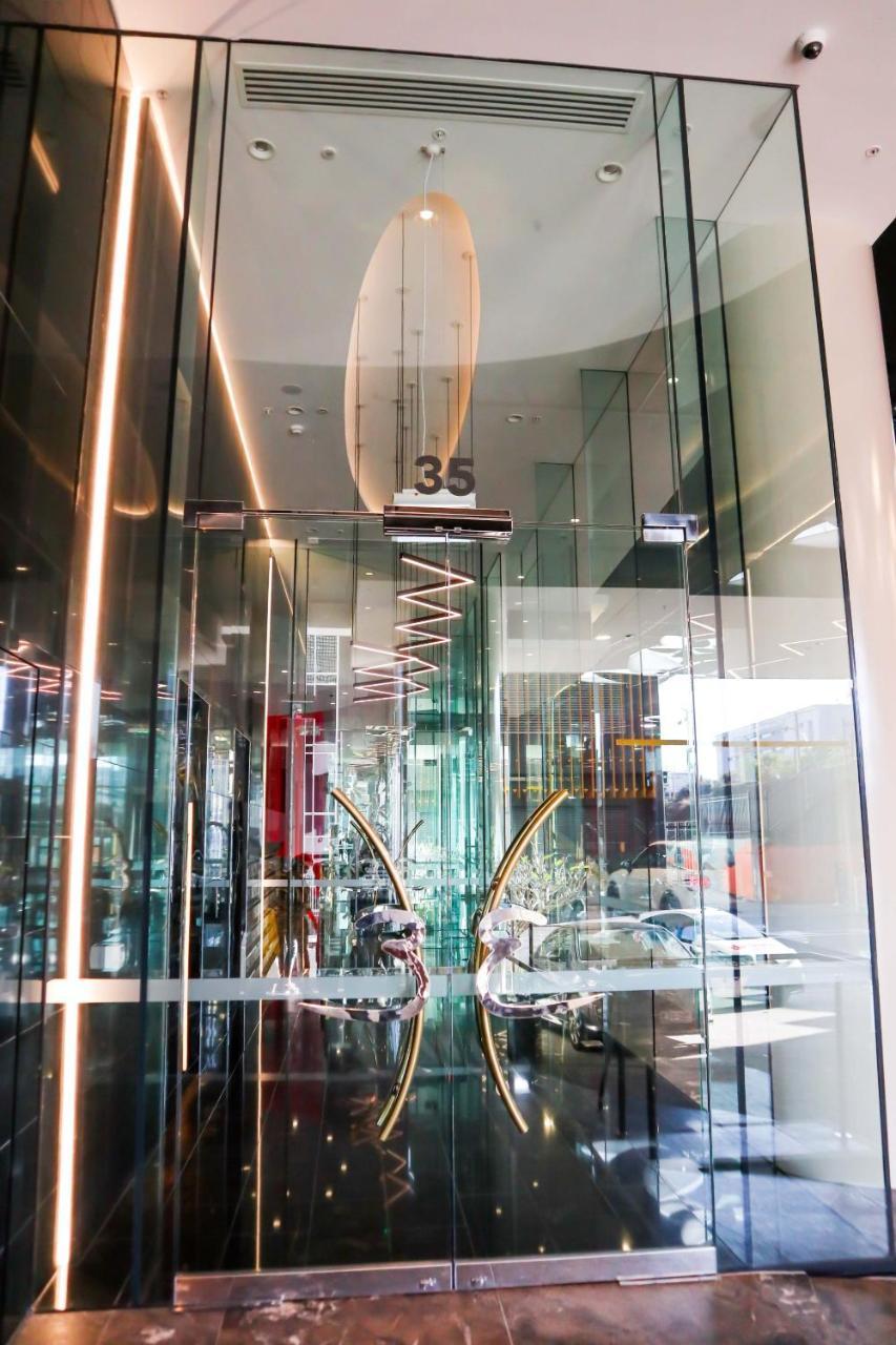 Modern Designers Pad By Serain Residences บริสเบน ภายนอก รูปภาพ